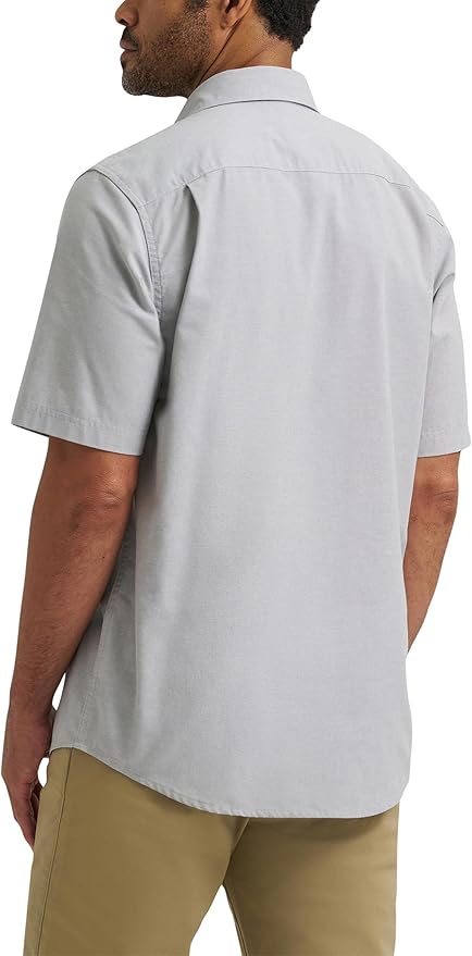 Wrangler Authentics Men's Short Sleeve Classic Woven Shirt