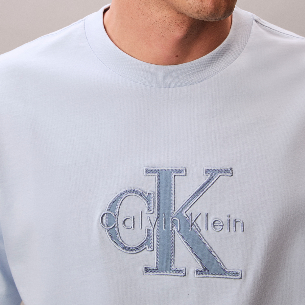 Relaxed Logo Appliqué T-shirt 2